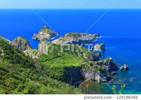 [島根縣] 晴朗的日子裡的隱岐島白島海岸（道後） 129196308