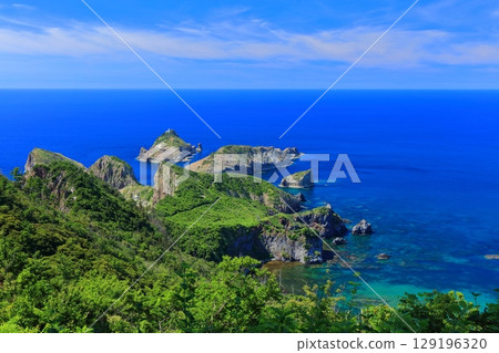 [島根縣] 晴朗的日子裡的隱岐島白島海岸（道後） 129196320