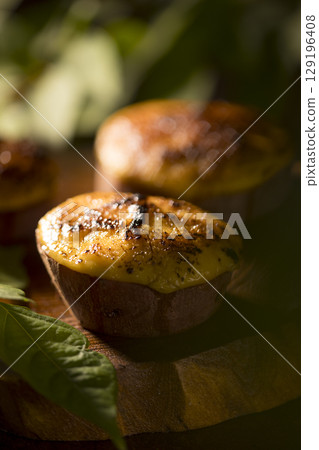 Sweet potato brulee Sweet potato brulee 129196408