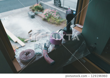 Partition renovation 129196960