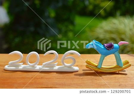 紙黏土搖馬新年材料 紙黏土搖馬新年材料 129200701