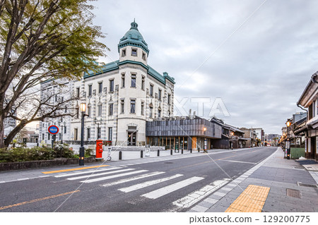 Early morning view of Kawagoe Ichibangai, where Resona Coedo Terrace is located Early morning view of Kawagoe Ichibangai, where Resona Coedo Terrace is located 129200775