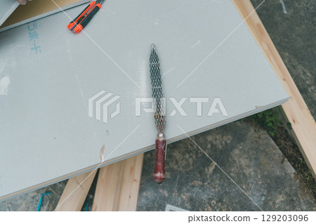 Partition renovation 129203096