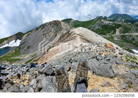 日本北阿爾卑斯山的乘鞍山 129206006