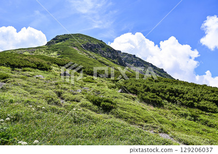 Mount Norikura in Japan's Northern Alps Mount Norikura in Japan's Northern Alps 129206037