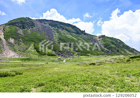 日本北阿爾卑斯山的乘鞍山 129206052