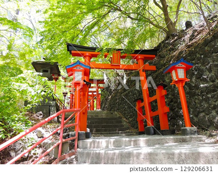 靖國神社稻荷神社 129206631