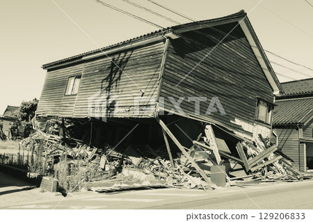 Record of the Noto Peninsula earthquake - Around Wajima Morning Market Street *Photo taken in July 2025 129206833