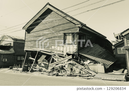 Record of the Noto Peninsula earthquake - Around Wajima Morning Market Street *Photo taken in July 2025 129206834