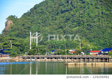 [島根縣]隱岐島（道後）的矢名松原船屋和矢名橋船屋 129208462