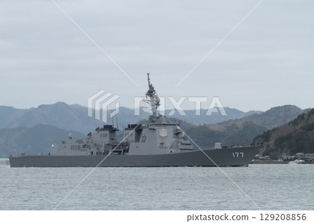 Departing escort ship 129208856