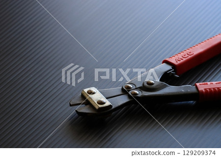 Wire cutter Wire cutter for scaffolders 129209374