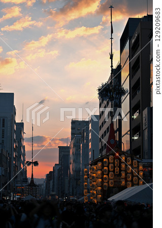 Gion Festival floats and sunset Gion Festival floats and sunset 129209683