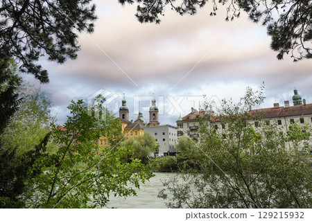panoramic view of Innsbruck, Austria 129215932