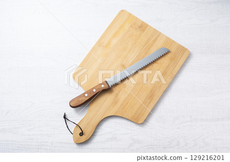 Bread knife and cutting board Bread knife and cutting board 129216201