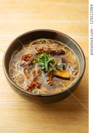 炸茄子肉末素麵 129221064