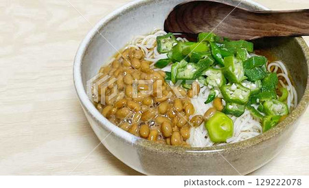 Natto and okra somen noodles (left margin) 129222078