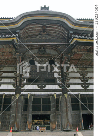 奈良東大寺世界遺產大佛殿入口 129224504