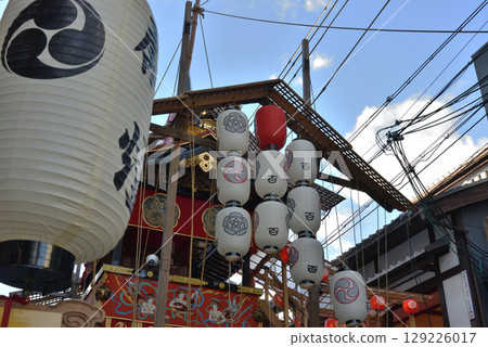 Gion Festival: Float-raising at Minamikannonyama (Nakagyo Ward, Kyoto City) 129226017