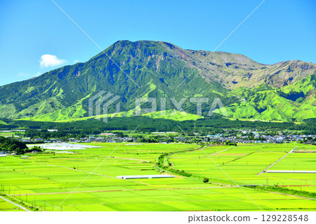 Aso Ichinomiya Town / Scenery around Takadake Aso (Aso City, Kumamoto Prefecture) [July 2025] 129228548