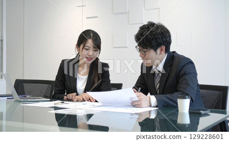 Business person during the meeting 129228601