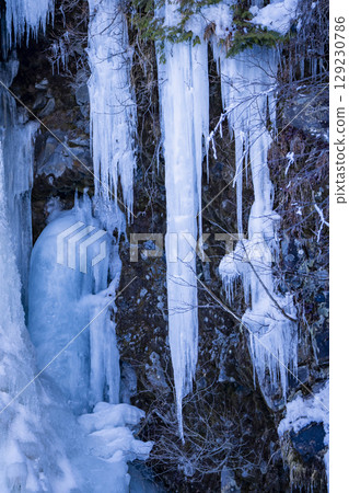 Zengoro Falls frozen in winter in Matsumoto City, Nagano Prefecture 129230786