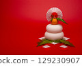 A photo of the Kagami mochi placed on the right, red background, no sanpo (pedestal) 129230907