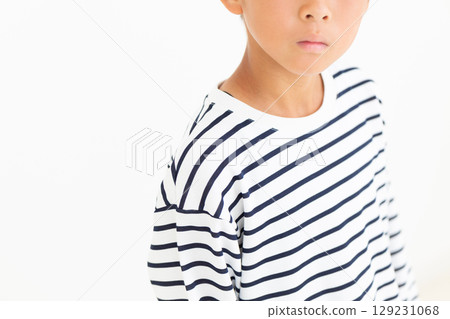 elementary school boy elementary school boy 129231068