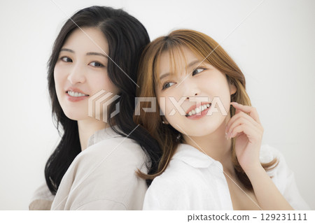 友好的美麗妹妹 129231111