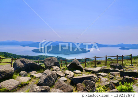 Lake Kussharo and Bihoro Pass (Teshikaga Town, Bihoro Town, Hokkaido) 129232678