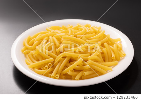 Macaroni Macaroni 129233466