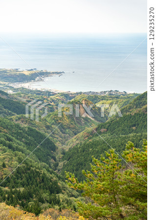 View from Hakuundai on the Osado Skyline in Sado City, Niigata Prefecture View from Hakuundai on the Osado Skyline in Sado City, Niigata Prefecture 129235270