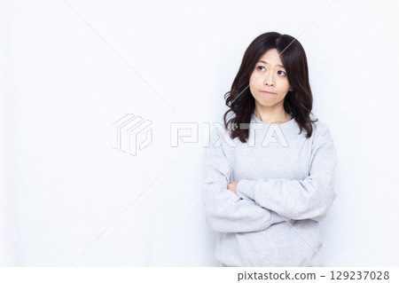 一個女人在想 129237028