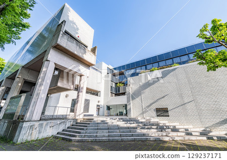 Gunma Prefectural Library, Maebashi City, Gunma Prefecture 129237171