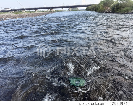 使用香魚餌釣香魚 使用香魚餌釣香魚 129239741