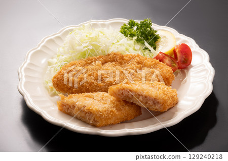 鮭魚碎肉排 129240218