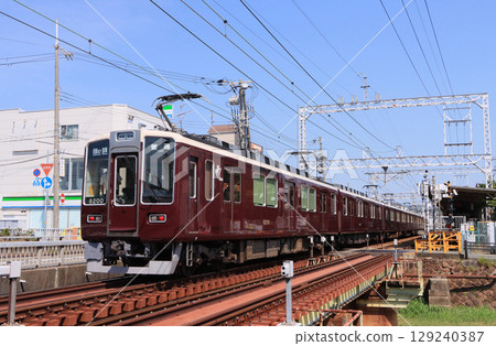 Hankyu Imazu-Kita Line 8200 series arriving at Incheon Station 129240387