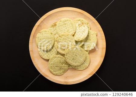 Edamame chips Edamame chips 129240646