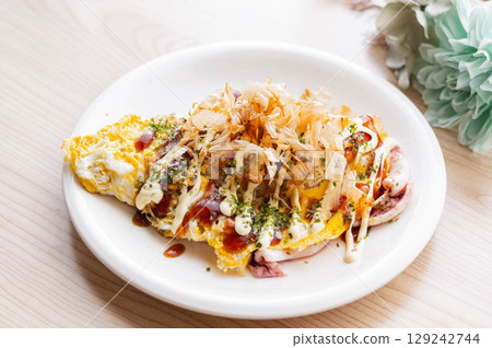 Easy squid tonpeiyaki in the microwave 129242744