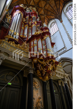 Muller organ in the Church of Saint Bavo Grote Kerk, Reformed Protestant church in Haarlem, Netherlands Muller organ in the Church of Saint Bavo Grote Kerk, Reformed Protestant church in Haarlem, Netherlands 129245344
