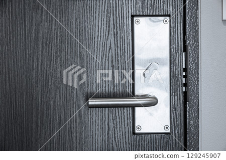 closeup hotel door locking system for privacy safety room double lock with touch key card to unlock closeup hotel door locking system for privacy safety room double lock with touch key card to unlock 129245907