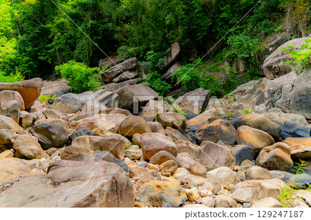 Stone blocks. 129247187