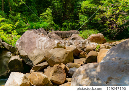 Stone blocks. 129247190