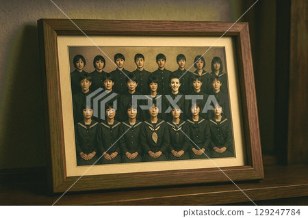 超凡恐怖版，夏日鬼故事畢業照 129247784