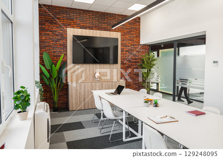 Empty modern business room for meetings 129248095