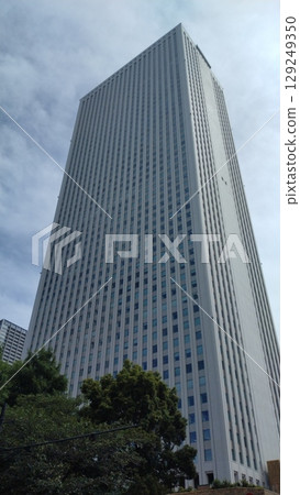 Sunshine 60 exterior 129249350