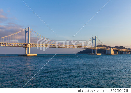 Gwangandaegyo bridge, Busan, South Korea Gwangandaegyo bridge, Busan, South Korea 129250476