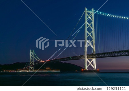 明石海峽大橋，照亮了 129251121