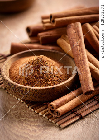 Spice "Cinnamon" 129253371