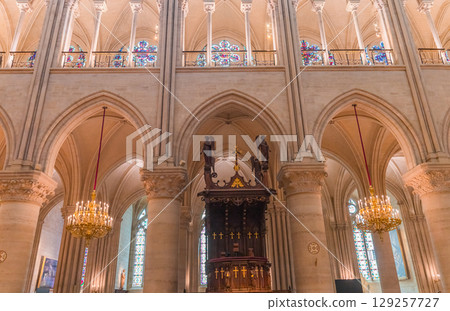 Notre-Dame cathedral, central nave, Paris, France 129257727